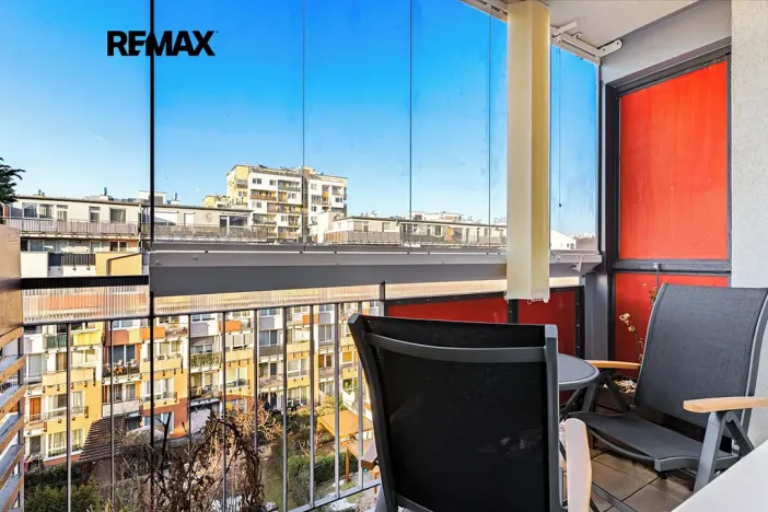 Pronájem bytu 2+kk, Praha - Vysočany, Podkovářská, 54 m2