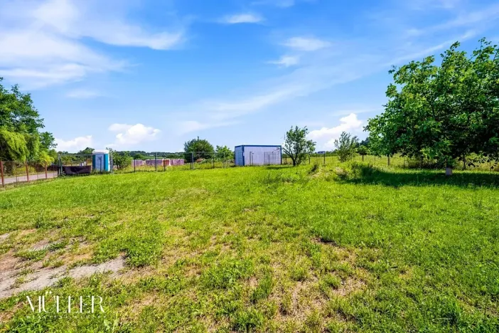 Prodej pozemku pro bydlení, Holice, Ve Drahách, 534 m2
