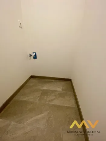 Pronájem bytu 3+1, Hradec Králové, Na Kotli, 72 m2
