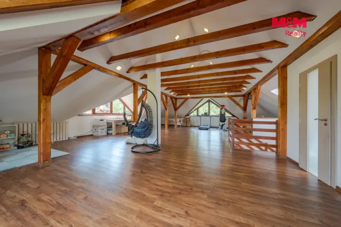 Prodej rodinného domu, Vsetín, Za Díly, 220 m2