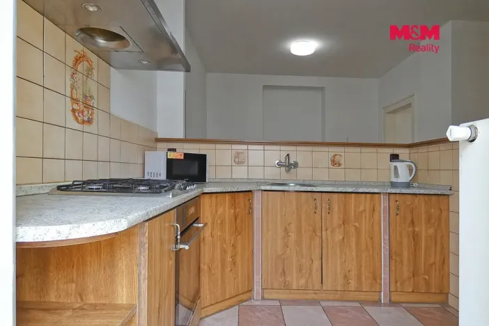 Pronájem bytu 4+1, Čáslav - Čáslav-Nové Město, Husova, 98 m2