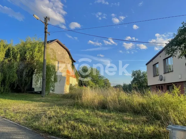 Prodej pozemku pro bydlení, Svárov, 1084 m2
