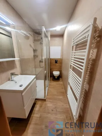 Pronájem bytu 2+kk, Jablonec nad Nisou, Na Roli, 44 m2