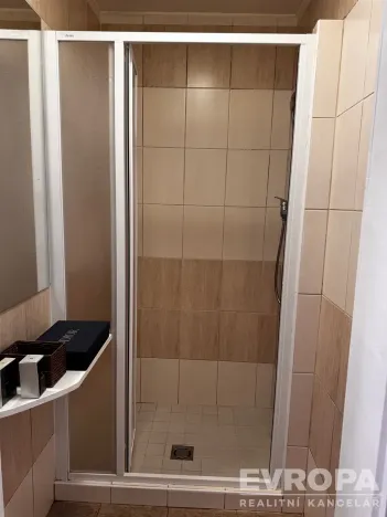 Pronájem bytu 5+kk, Liberec - Liberec IV-Perštýn, Košická, 123 m2