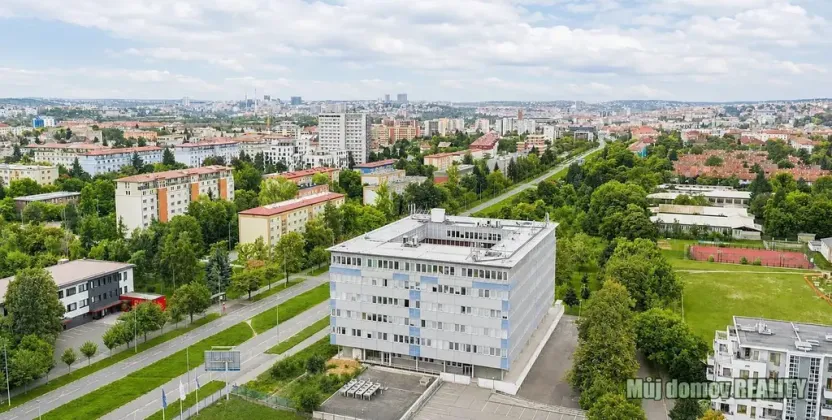Pronájem obchodního prostoru, Praha - Strašnice, V olšinách, 120 m2