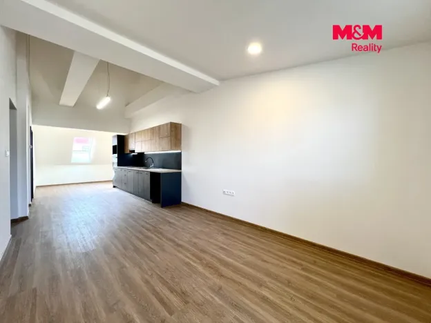 Pronájem bytu 2+kk, Krnov - Pod Bezručovým vrchem, Albrechtická, 60 m2