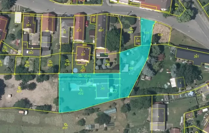 Prodej podílu rodinného domu, Drozdov, 275 m2
