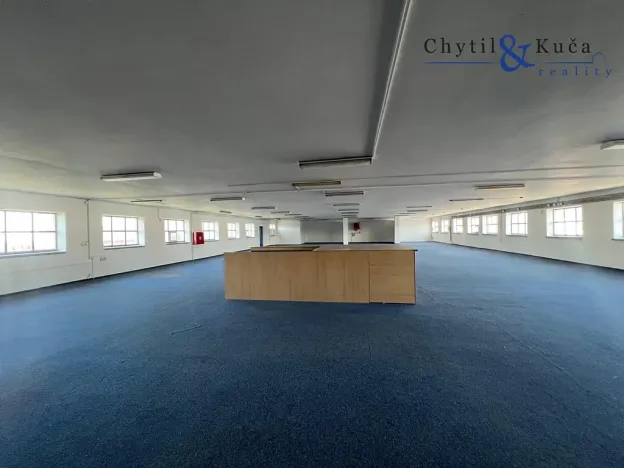 Pronájem skladu, Přerov, 1400 m2