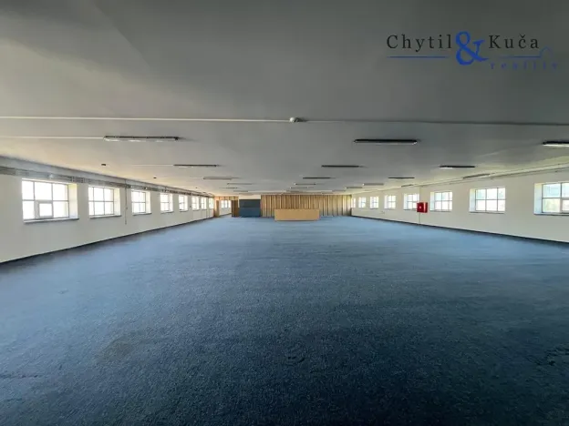 Pronájem skladu, Přerov, 1400 m2