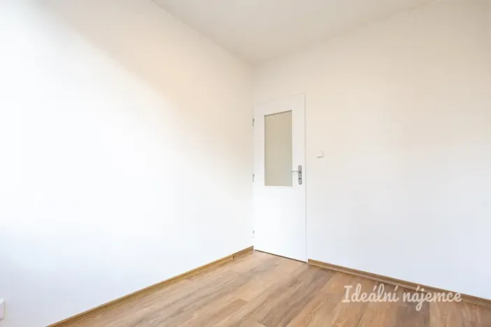 Pronájem bytu 3+1, Praha - Nusle, Děkanská vinice II, 58 m2