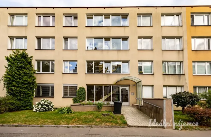 Pronájem bytu 3+1, Praha - Nusle, Děkanská vinice II, 58 m2