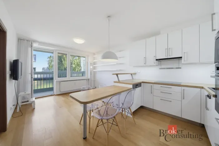 Prodej bytu 3+kk, Praha - Smíchov, Kroupova, 53 m2