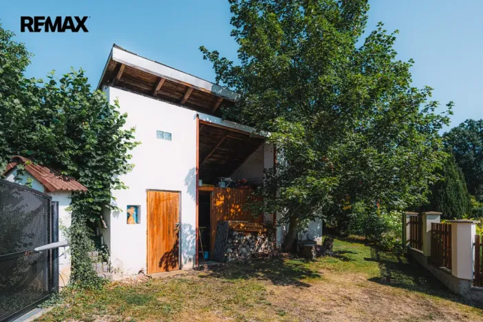 Prodej rodinného domu, Počaply, 240 m2