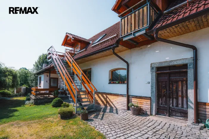 Prodej rodinného domu, Počaply, 240 m2