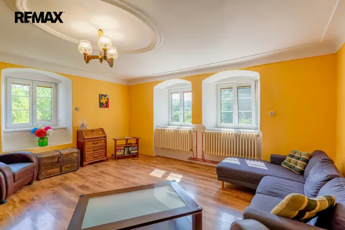 Prodej rodinného domu, Počaply, 240 m2