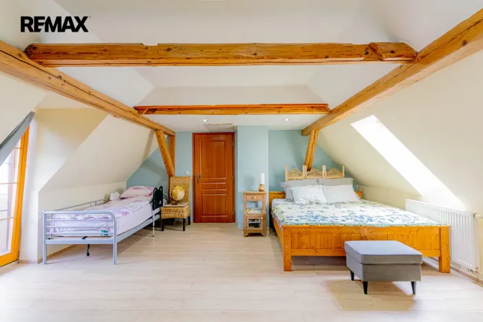 Prodej rodinného domu, Počaply, 240 m2