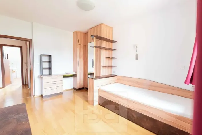 Pronájem rodinného domu, Líbeznice, Zlonínská, 150 m2