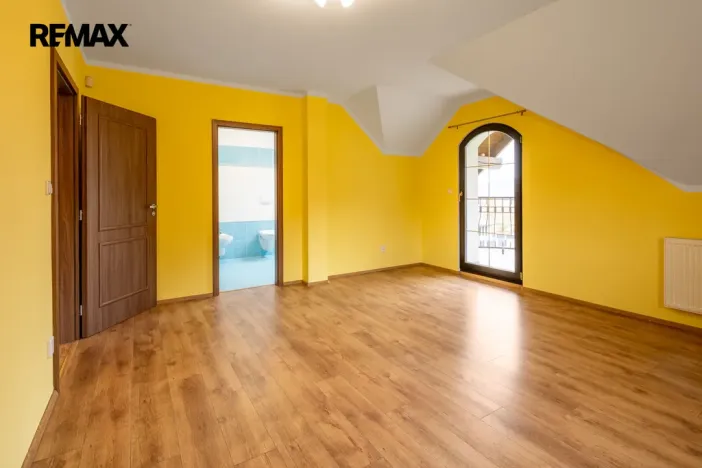 Prodej rodinného domu, Jenišov - Pod Rohem, K Rohu, 205 m2