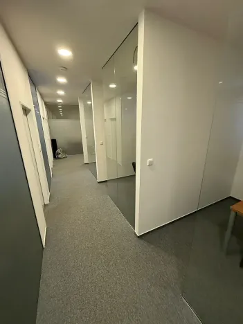 Pronájem kanceláře, Praha - Vysočany, Sokolovská, 20 m2