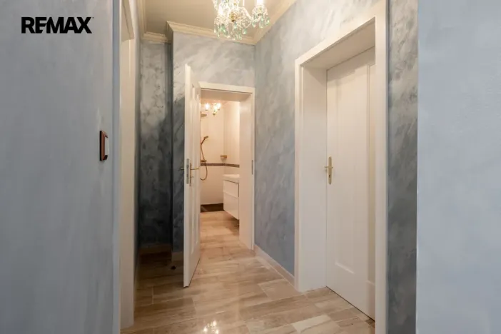 Prodej rodinného domu, Jenišov, Pod Vrchem, 483 m2