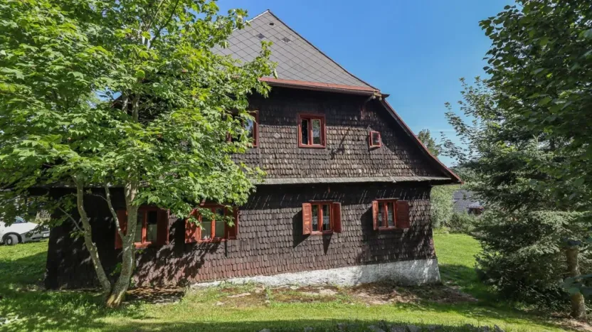 Prodej rodinného domu, Prášily, 450 m2
