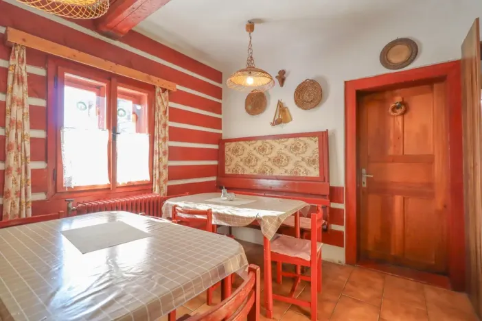 Prodej rodinného domu, Prášily, 450 m2