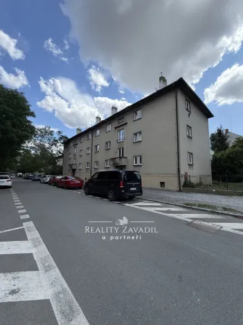 Prodej bytu 3+1, Pardubice, Sezemická, 58 m2