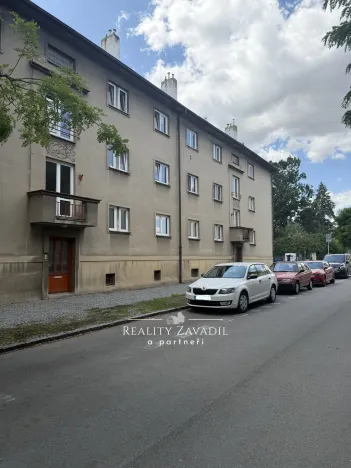 Prodej bytu 3+1, Pardubice, Sezemická, 58 m2