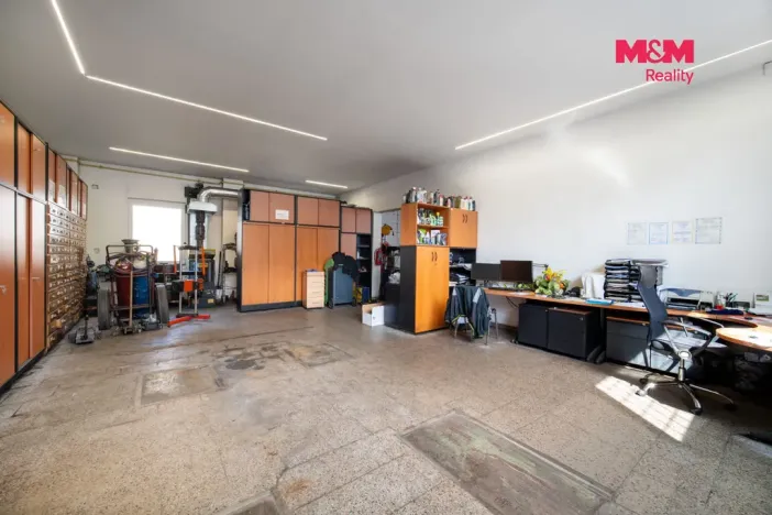 Pronájem obchodního prostoru, Moravská Třebová, Nové sady, 2231 m2