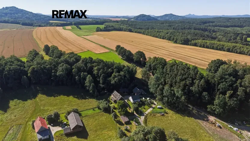 Prodej rodinného domu, Cvikov, 556 m2