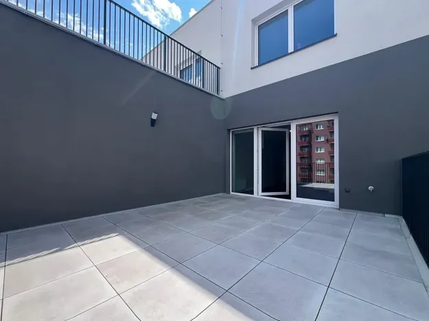 Pronájem bytu 2+kk, Beroun, Nepilova, 56 m2
