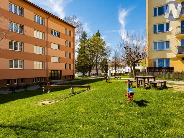 Prodej bytu 3+1, Volary, Sídl. Míru, 67 m2