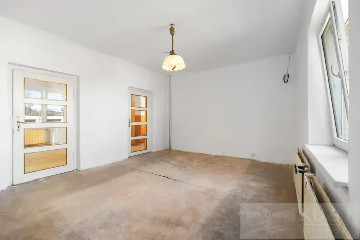 Prodej obchodního prostoru, Plzeň, Velenická, 177 m2