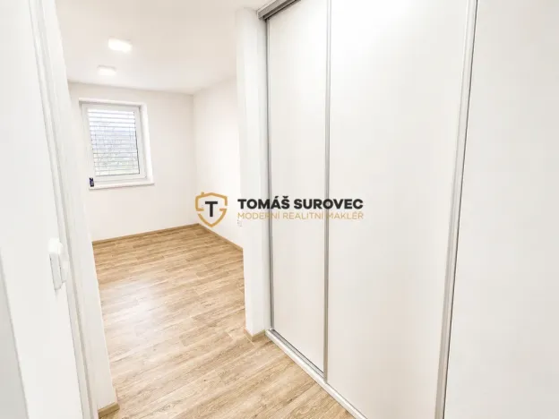 Pronájem bytu 1+1, Újezd, 30 m2