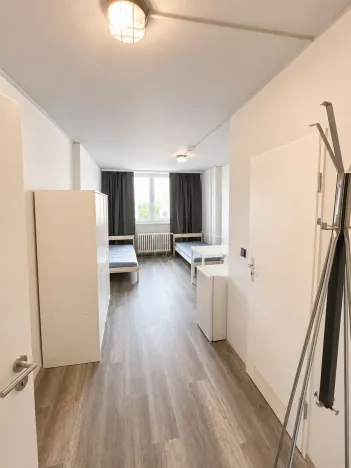 Pronájem bytu 1+kk, Praha - Střížkov, Děčínská