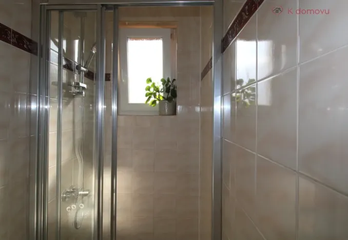 Pronájem bytu 1+1, Zlín - Prštné, Pod Strání, 37 m2