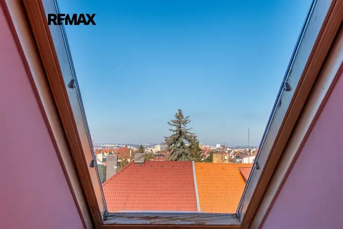 Prodej atypického bytu, Plzeň, Ořechová, 70 m2