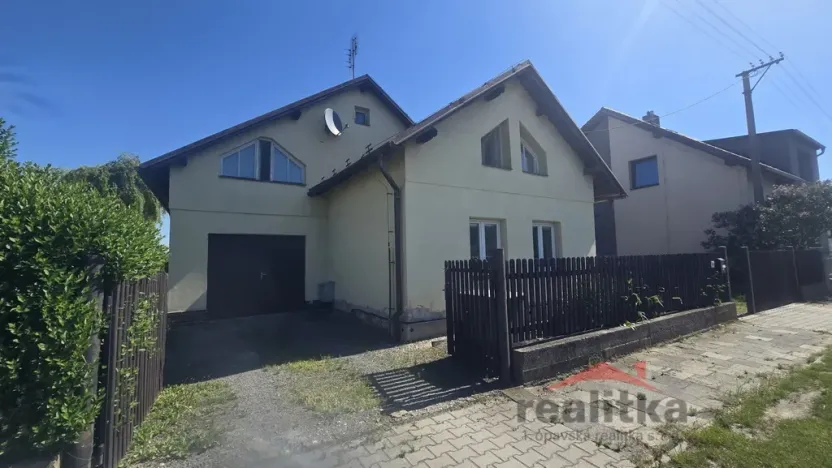Pronájem bytu 2+1, Nové Sedlice, Opavská, 70 m2