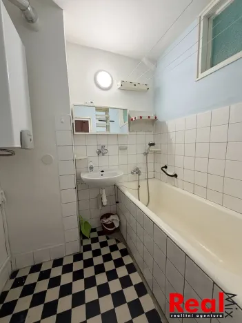 Pronájem bytu 2+1, Blansko, Sadová, 57 m2