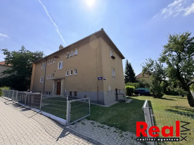 Pronájem bytu 2+1, Blansko, Sadová, 57 m2