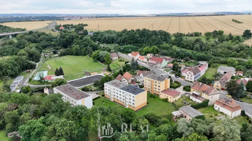 Prodej bytu 3+1, Žiželice, 63 m2