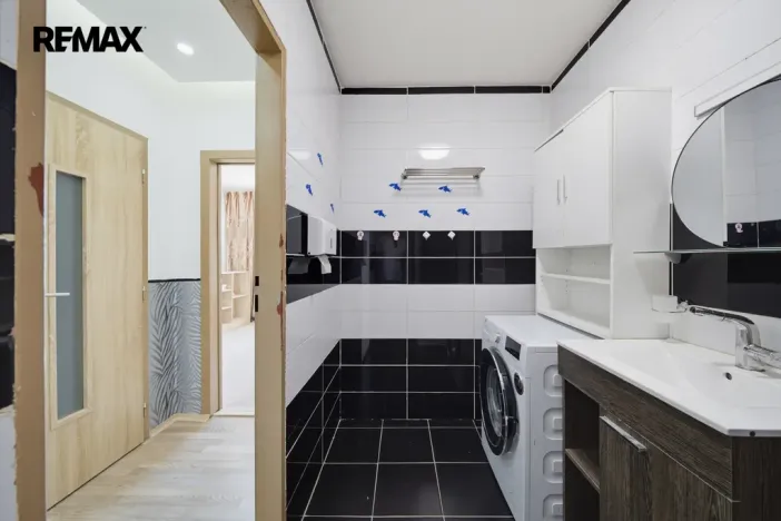 Prodej bytu 3+1, Česká Lípa, Červeného kříže, 65 m2
