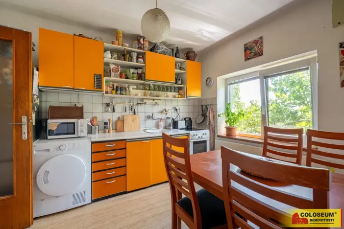 Prodej rodinného domu, Březské, 150 m2