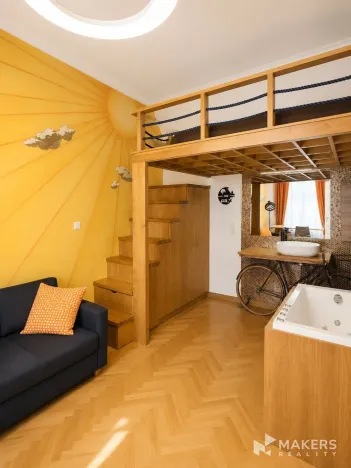 Pronájem bytu 1+1, Praha - Nové Město, Hálkova, 32 m2