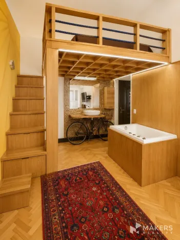 Pronájem bytu 1+1, Praha - Nové Město, Hálkova, 32 m2