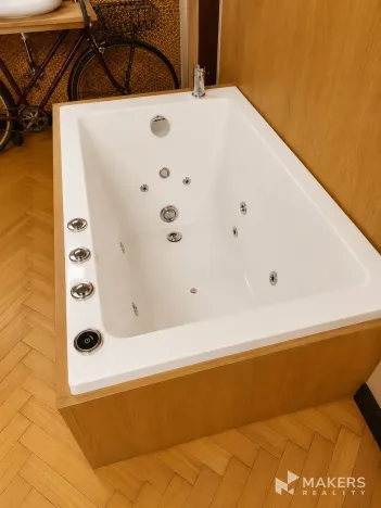 Pronájem bytu 1+1, Praha - Nové Město, Hálkova, 32 m2