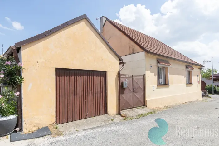 Prodej rodinného domu, Přezletice, Ve Dvorci, 85 m2