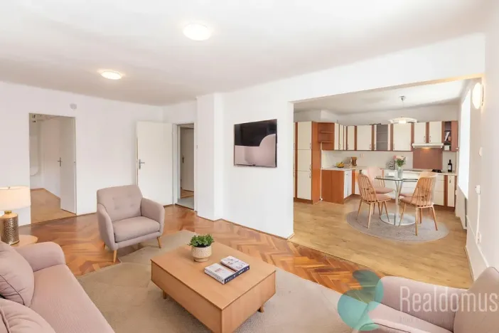 Prodej rodinného domu, Přezletice, Ve Dvorci, 75 m2
