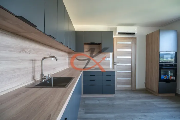 Prodej bytu 3+1, Rožnov pod Radhoštěm, Horská, 60 m2