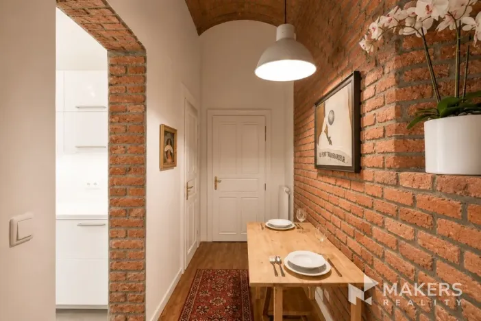 Pronájem bytu 1+1, Praha - Nové Město, Hálkova, 33 m2